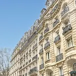 Perfect T2 At The Foot Of The Eiffel Tower-Paris 7