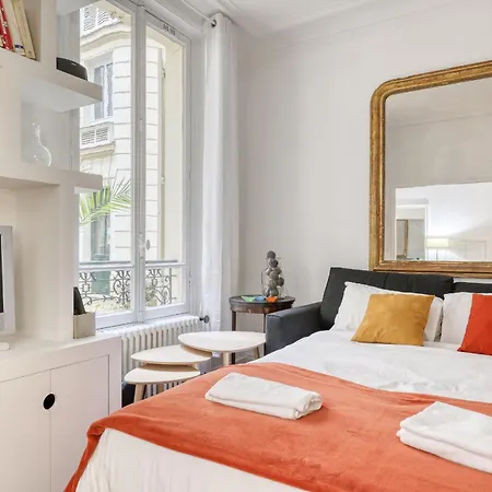 Apartment Perfect T2 At The Foot Of The Eiffel Tower-paris 7 Paris